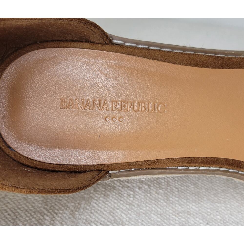 BANANA REPUBLIC Faux Suede Espadrille Wedge Open Toe Sandals sz 7 Cognac - Picture 9 of 11